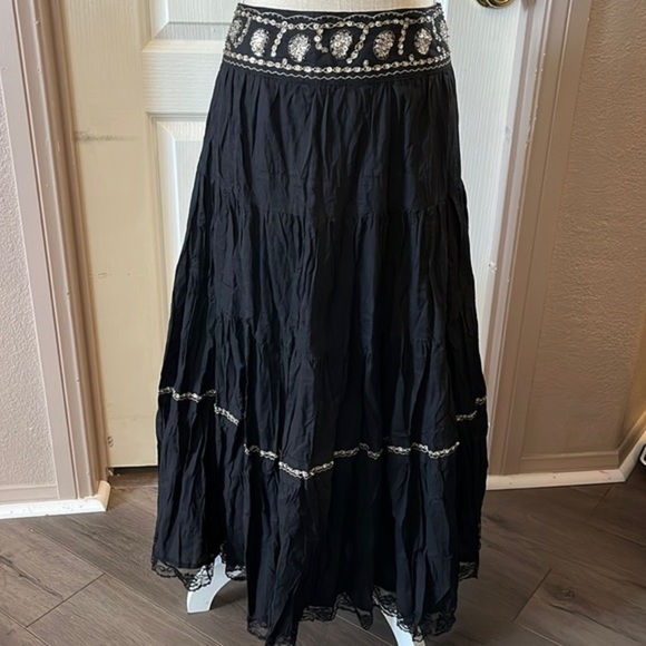 LUX Women’s Skirt Size L Excellent Condition - Picture 1 of 9